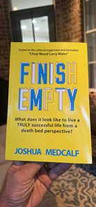 Finish Empty โดย โจชัว เมดคาล์ฟ หนังสือปกอ่อน นวนิยายสร้างแรงบันดาลใจและการพัฒนาตนเอง - Product Image 2
