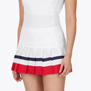 Uniforme de Tenis 2026, Uniforme de Bádminton 100% Poliéster, Diseño de Camiseta de Manga Corta para Mujer y Pantalones Cortos, Servicio OEM - Product Image 4