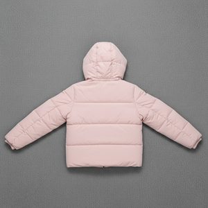 Chaqueta acolchada corta con capucha extragrande OEM para mujer, chaqueta de burbujas con cremallera completa, transpirable y de plumón para invierno. - Product Image 5
