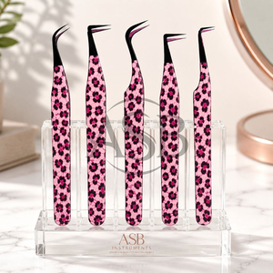Juego de Dos Pinzas con Caja, Pinzas para Pestañas de Acero Inoxidable con Estampado de Leopardo y Cereza, con Punta Curva para Extensión de Pestañas - Product Image 4