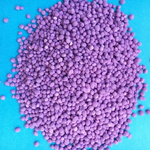 ปุ๋ยน้ำ NPK 20-20-20+TE ละลายน้ำได้ บำรุงคุณค่าทางโภชนาการสูง สำหรับผักและดอกไม้ - Product Image 5