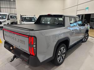 MINT 2026 eTERRONN 9 102.2KWH LUXURY AUTO 4WD 4 PORTES - Product Image 3
