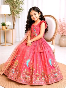 Ensemble Lehenga Choli rose pour filles, style moderne, brodé, pour adultes, tenue de fête, robe ethnique, dupatta, pour mariage, hiver, automne - Product Image 1