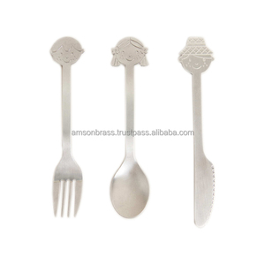 Couverts de table en métal et acier inoxydable Couverts de table en métal et acier inoxydable Couverts de table Accueil Hôtel Ensemble de couverts classiques - Product Image 5
