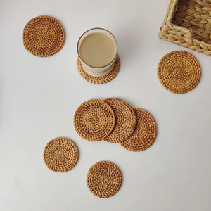 Juego de Posavasos de Mimbre Hechos a Mano, Diseño Clásico, Resistentes al Calor, Ecológicos, Hechos en Vietnam - Product Image 6