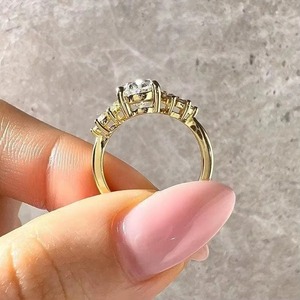 Bague de luxe unisexe en argent 925 plaqué or 14 carats certifiée IGI, la plus vendue, idéale pour mariage et fiançailles, disponible à l'exportation - Product Image 2