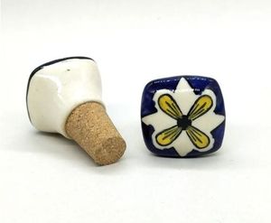 Bouchon de bouteille de vin en céramique artisanal traditionnel, accessoire décoratif de scellage pour bar à domicile, restaurant, hôtel, cave à vin et plus - Product Image 1