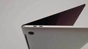 โน้ตบุ๊กแล็ปท็อป Marvellous Cost รุ่นใช้งานแล้ว หน้าจอ 13.3 นิ้ว A2338 (2022) Intel M2 แรม 8GB SSD 512GB - Product Image 3