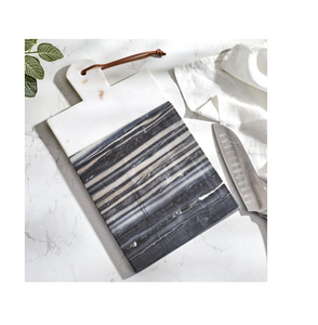 Planche à découper carrée en marbre au design moderne, qualité supérieure, gris, écologique, compatible lave-vaisselle, pièces exclusives - Product Image 1