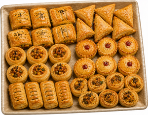Plateaux carrés jetables en feuilles de palmier de qualité export pour la restauration, les mariages et les services alimentaires, 14x10 pouces, pour restaurants et événements - Product Image 1