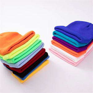 Bonnet unisexe en acrylique blanc, couleur unie, décontracté, tricoté pour l'hiver, 56-58 cm, tricoté à la machine, chaud et doux, pour adultes - Product Image 6