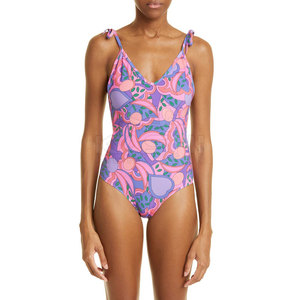 Maillot de bain une pièce de qualité supérieure avec tissu hautement élastique, toucher doux, sensation légère, parfait pour la natation en bord de mer - Product Image 2