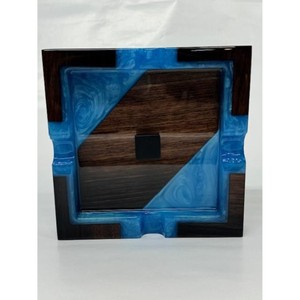Cendrier de bureau moderne en résine et bois avec design marbré bleu pour la décoration de la maison - Product Image 6