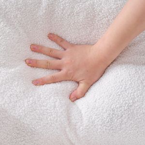 Schienale alto moderno accento sedia a dondolo in legno massello con gambe per vivaio imbottito a dondolo sedia comoda per soggiorno - Product Image 6