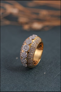 Anillo de Cóctel Vintage Chapado en Oro de 18K con Diamantes Creados en Laboratorio, Engaste Pavé, Forma de Flor, Certificado IGI, Anillo de Boda Glamuroso - Product Image 3