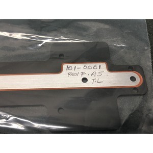 หัวจับวัตถุแบบใบมีดสำหรับเวเฟอร์ รุ่น Matrix 101-0061 - อุปกรณ์และอะไหล่เซมิคอนดักเตอร์ระดับโลกที่เชื่อถือได้ - Product Image 1