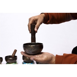Cuenco Tibetano de Alta Calidad de 7 Chakras para la Limpieza de Chakras y Práctica de Mindfulness, Disponible a Precio de Exportación - Product Image 2