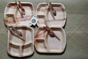 Assiettes jetables en feuilles de palmier polies avec motif végétal, vaisselle écologique pour fêtes et traiteurs - Product Image 3