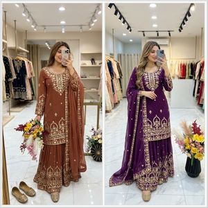 Nouvelle collection de tenues de soirée de créateur, qualité standard, en Faux Georgette avec broderies en relief, comprenant un haut, un Sharara, un Palazzo et un Dupatta, séchage rapide, protection solaire. - Product Image 3