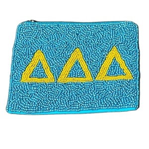 Vente chaude sac à main fait main perlé en Dolly nous faisons confiance pochette à monnaie polyvalent organisateur cosmétique Mini pochette graine perlée Etsy - Product Image 3