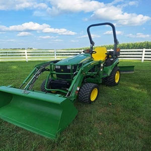 Tractor John Deere 2025R de Uso Pesado, Diseñado para Agricultura Profesional, Jardinería, Manejo de Materiales y Trabajo de Campo de Alto Rendimiento - Product Image 2