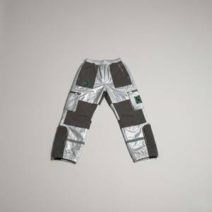 Pantalones Deportivos Holgados para Hombre, de Algodón y Lana, con Parches Metálicos Plateados, Formales, Transpirables y Ecológicos - Product Image 4