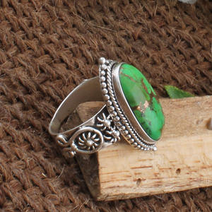 Anillo Solitario Clásico Boho Hecho a Mano de Plata de Ley 925 con Turquesa Verde Cobre en Engaste de Bisel, Certificado para Boda y Fiesta - Product Image 2