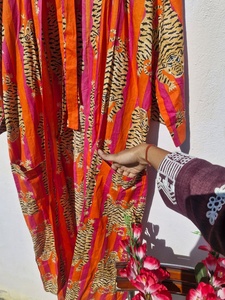 ชุดคลุมกิโมโนผ้าฝ้ายลายเสือสำหรับผู้หญิง สีแดง สไตล์โบโฮ ชุดคลุมอาบน้ำน้ำหนักเบา ชุดคลุมกิโมโนฤดูร้อน ชุดคลุมชายหาด ชุดลำลอง - Product Image 5