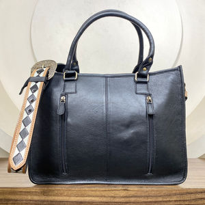 Grands sacs fourre-tout en cuir à carreaux de luxe de créateur et pochette à bracelet en cuir de vachette usinée à la main ensemble de 2 pièces assorties - Product Image 5