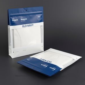 Sac à masque en film laminé conçu pour un emballage hygiénique, une fermeture sécurisée et une protection fiable des produits médicaux - Product Image 2