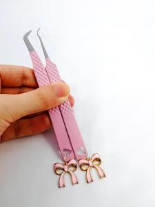 Pince à épiler cils GETUP BROSONS IMPEX en acier inoxydable à 90 degrés, pointe en fibre, rose, lisse/dentelée, prise en main parfaite - Product Image 2