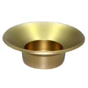 La superficie pulida más demandada refleja bellamente la luz de las velas, creando una atmósfera cálida y acogedora. - Product Image 2