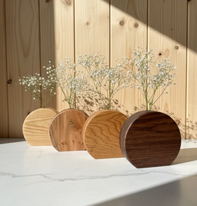 Vase à fleurs en bois artisanal moderne et écologique, en bois naturel, vase décoratif de table pour la maison, diamètre personnalisable, vente en gros - Product Image 1