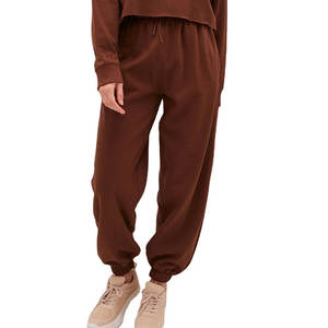 Pantalon de survêtement ample pour femme, style décontracté urbain avec poches latérales, coupe ample, confortable, en coton oversize - Product Image 1