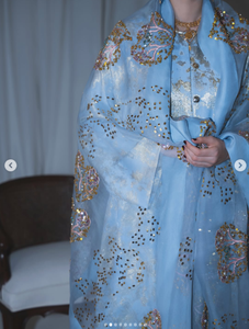 Ensemble Kurta/Kurti en soie pour femmes The Age of Innocence - Séchage rapide et évacuation de l'humidité, vêtements décontractés pour toutes les saisons - Product Image 3