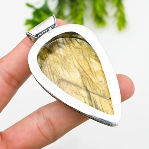 Pendentif en argent sterling 925 fait main, labradorite jaune éclatante, bijou fantaisie bohème - Product Image 3