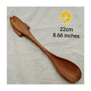 Cuchara de Madera para Servir con Forma de Pez de 22 cm, Utensilio Ecológico para Té y Café, Mini Cuchara de Madera con Logotipo Personalizado Grabado Gratis - Product Image 4