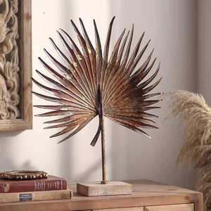 Objetos Decorativos de Metal Diseñados por Artistas, Esculturas que Realzan el Ambiente Interior con Elegancia Artística - Product Image 1