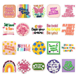 Accesorios para Zapatos con Temática del Alfabeto, Letras y Números Coloridos de la A a la Z, de PVC Suave, Personalizables con Nombre, para Jardín - Product Image 3