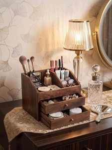 Caja de Almacenamiento de Maquillaje de Madera Económica para Artículos de Belleza, Lápices Labiales, Brochas y Accesorios Pequeños con Diseño Decorativo Tallado - Product Image 5