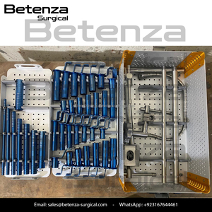 Sistema profesional de retractores tubulares Metrex para cirugía de columna y neurocirugía - Product Image 2