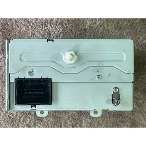 Compatible avec le lecteur CD radio GM 20907421 UYL d'occasion - Product Image 4