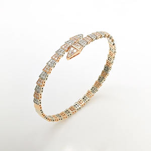 Dernier design Bracelet manchette en or 14 carats bicolore avec diamants naturels 1,17 carats clarté SI Bracelets ajustables Prêt à être expédié - Product Image 3