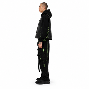 Chaleco de Motociclista Cyberpunk para Hombre, Cuero Vacuno Genuino de 1.0 mm, Poliéster Satinado, Detalles Neón Bordados a Mano, Cierre con Cinturón - Product Image 3