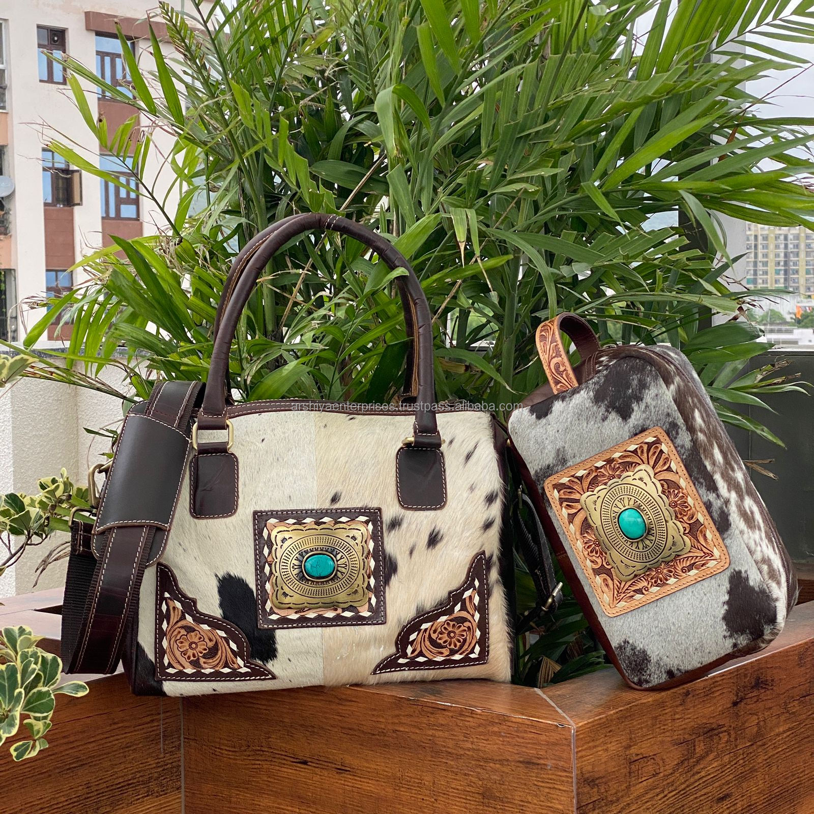 สีน้ำตาล