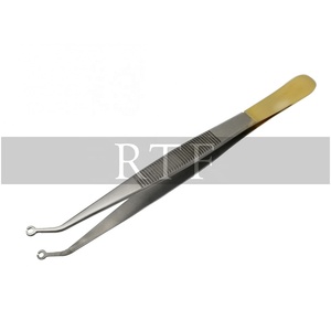 Pince chirurgicale courbée angulaire Pince manuelle en acier inoxydable et plastique et porte-aiguille pour les procédures de suture du maïs - Product Image 5