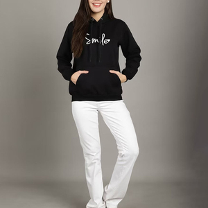 Fabricant sur mesure OEM ODM Sweat-shirt à capuche noir pour femme avec imprimé sourire, manches longues, en coton tricoté, décontracté, pour l'automne - Product Image 4