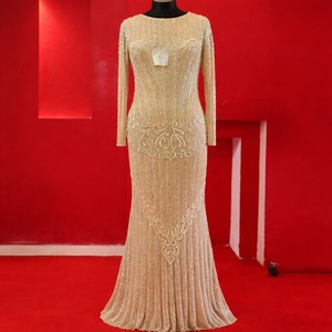 Vestido de Noche Largo Asimétrico Estilo Inglés con Cuentas Bordadas y Ajuste Ceñido para Fiesta de Boda y Compromiso de Mujer - Product Image 5