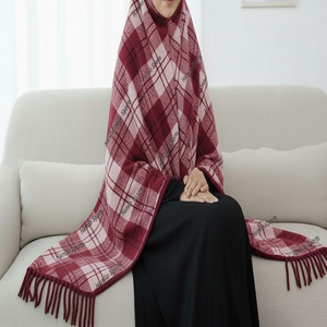 2026 High Quality Solid Color Women Muslim Shawls Modal Hijabs With <b>Matching</b> Undercap Cotton Modal Scarf Hijab Shawl - Product Image 5