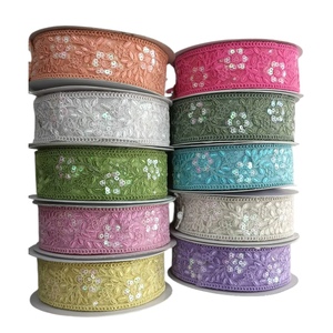 Rubans en dentelle filet faits main de haute qualité 2026, brodés de sequins, pour robe de jarretière, prix de gros, export Inde - Product Image 1